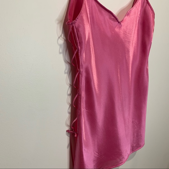 La Senza Pink Satin Open Side Lingerie Tank Top - Picture 3 of 5